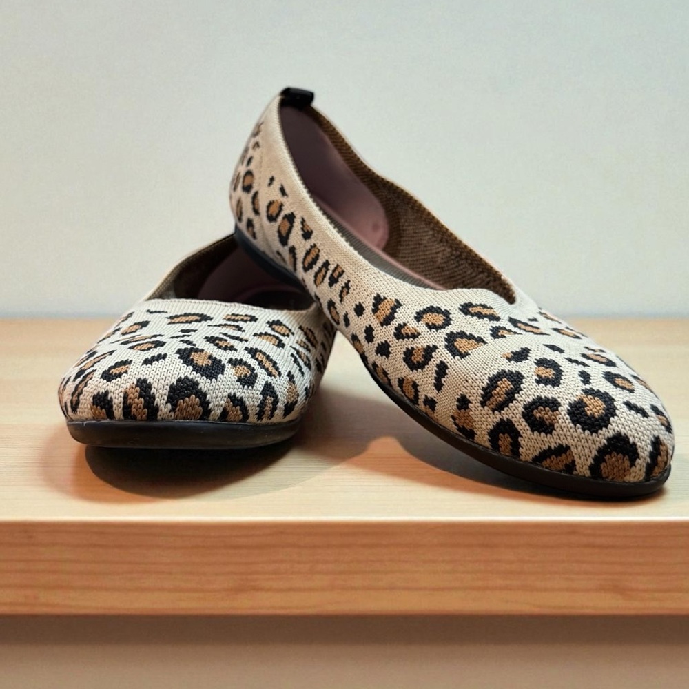 Giesswein Cream Leopard Animal Print Flats Recycled Bottles Fall Woven Shoe